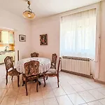 Helen By Interhome *