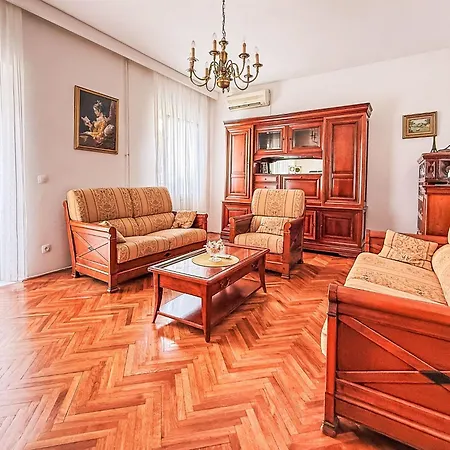 Helen By Interhome * Ζαντάρ